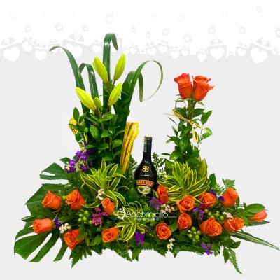Arreglo Floral Con Rosas Y Baileys Para El Día De La Mujer A Domicilio En Cali Pedido Con Un Día De Anticipación 