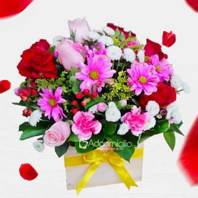 Arreglo Floral Mixto Para Amor Y Amistad A Domicilio En Cali 