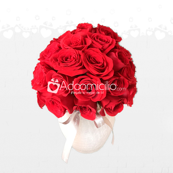 Belleza Elegante Jarrón Con Rosas A Domicilio En Barranquilla